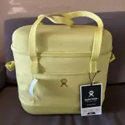 Hydro Flask 20L Insulated Bag Carry Out Soft Cooler Cactus Yellow 24 Hours Cold