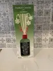 Yankee Candle MISTLETOE Reed Diffuser-6.5oz Bottle Scented Oil & 10 Reeds