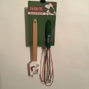 Best Brands Peanuts Snoopy Woodstock Christmas Kitchen Spatula & Whisk Set New