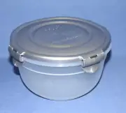Lock & Lock Round 32oz Bowl Silver Lid BPA-Free Plastic Food Container All New