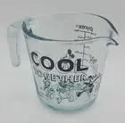 Pyrex Star Mickey Mouse & Friends 2 Cup Glass Measuring Cup "Cool Together"