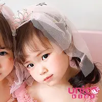 在飛比找PChome24h購物優惠-UNICO 韓國熱賣 小花童超萌粉系皇冠頭紗全包布髮夾
