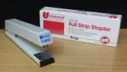 Vintage Box of 6 Universal Deluxe Full Strip Front-Loading Stapler (Beige) NEW