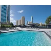 Weekend Getaway! Converted 2 Bedroom Apartment - Hinterland View - No Parking - Circle On Cavill - Wow Stay