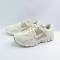 在飛比找樂天市場購物網優惠-NIKE FQ6868111 W Zoom Vomero 5