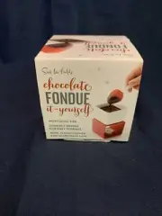 NOSTALGIA Chocolate Fondue-It-Yourself Fountain. NEW IN BOX
