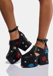 [Lamoda] Fairytales Platform Sandals
