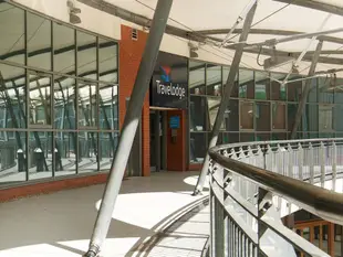 旅屋飯店 - 伯明罕市中心百老匯廣場Travelodge Birmingham Central Broadway Plaza