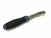 3 triangle shaped blades with scraper
