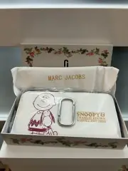 Marc Jacobs Snoopy collab Charlie Brown SNAPSHOT bi-fold wallet NWT With Box