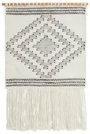 Hand Crafted Wall Hanging in White : 26 Rug