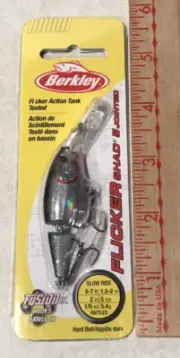 Berkley Flicker Shad® 5 Jointed 2” 5cm 1/5 oz Rattle BLACK SILVER Plug Lure NEW