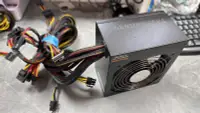 在飛比找露天拍賣優惠-二手電源供應器 POWER 曜越 Thermaltake 型