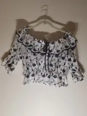 Zara Girl's Blue/White Floral 1/2 Sleeve Crop Top Tie Front Size Medium NWT $39.