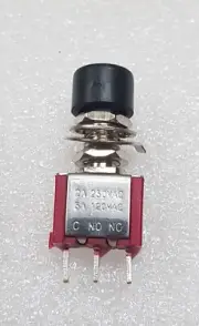 2x 3 pin Momentary Push Switch N/O N/C (c&k clone) Black Button 6mm Hobby