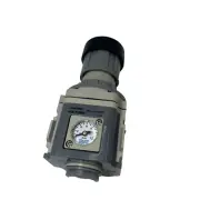 UNIVER HZE1R10GM PRESSURE REGULATOR NEW IN BOX