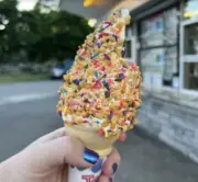Twinkle Dip Peanut Brittle Ice Cream Topping Dairy Queen Sprinkles 1 lb krunch