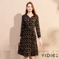 在飛比找momo購物網優惠-【YIDIE 衣蝶】幾何印花拼接蕾絲短洋裝-黑