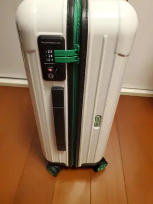 Rimowa & Porsche 聯名款 標準登機箱 RS 2.7系列 四輪【白/綠】 超輕型