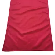 Red Velour Table Runner 33cm