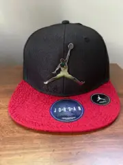 Youth Michael Jordan Jumpman Hat/Cap Snapback Black/Gym Red Chrome Logo
