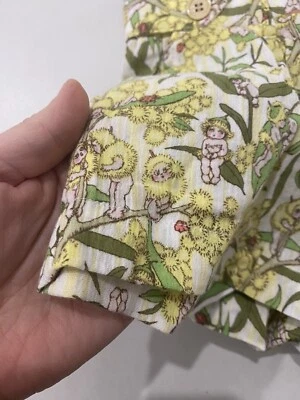 May Gibbs Gumnut Babies - Girls Shorts - Wattle Baby - Size 4 - BNWT - Cotton