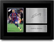 HWC Trading Andres Iniesta Barcelona Gifts Printed Signed Autograph Picture for Football Fans and Supporters - A4 Framed