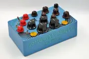 - The Swarm - Polyphonic Desktop Synthesizer