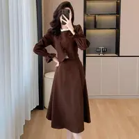 在飛比找momo購物網優惠-【Dorri】玩美衣櫃優雅燈芯絨洋裝假兩件連身裙S-XL(共