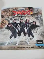 Crayon pop autograph album