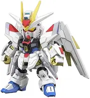BANDAI Hobby SD Gundam Cross Silhouette Mighty Strike Freedom Gundam