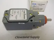 CUTLER HAMMER 10316H564 LIMIT SWITCH TOP ROTARY CLOCKWISE 600VAC NEW IN BOX