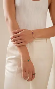[Amrapali] 18K Gold Ruby Cuff