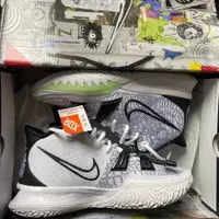 在飛比找蝦皮購物優惠-現貨 Nike Kyrie 7 EP “Hip-Hop” 白