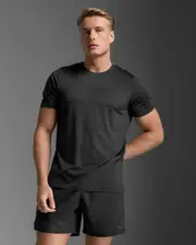 Motion Tee, 2XU, XS, Black/Black, Male