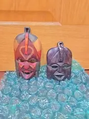 2 Hand Carved African Muhuhu Wood Mask Made In Kenya Walt Disney Resorts