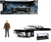 DIECAST CAR W/DISPLAY CASE 1967 CHEVY IMPALA SS SPORT SEDAN W/DEAN 32250/4 1/24