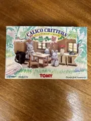 Calico Critters Of Cloverleaf Corners Kitchen Set New In Box!