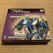 Transformers G1 Commemorative Series III Thundercracker | Hasbro Classic Reissue