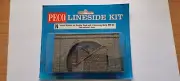 Peco NB-32, lineside Kit, Double Track Tunnel Mouths & Retaining Walls, N Gauge