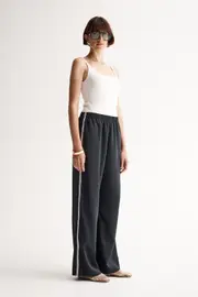 Madison Pant Midnight Navy Size 12 | Elka Collective
