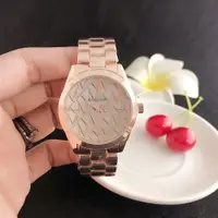 在飛比找蝦皮商城精選優惠-時尚女士裝飾手錶，DW獨特的設計個性M字母表盤手錶  女士計