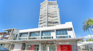 803 CENTREPOINT CAIRNS