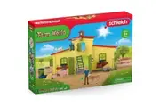 Schleich - Large Farm With Animals And Accessories Playset