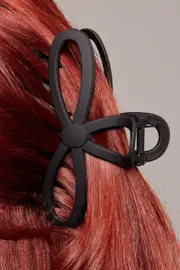 Black Geometric Shape Claw Clip