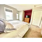 2 Bedroom Townhouse Rooftop Patio & Ac