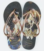 HAVAIANAS 哈瓦士 巴西人字拖 女款 SLIM HEROINAS 神力女超人 金屬LOGO 黑底 涼鞋 拖鞋 夾腳拖 海灘鞋＊夏日微風＊