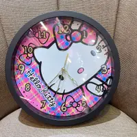 在飛比找蝦皮購物優惠-日本進口Sanrio三麗鷗Hello Kitty格紋掛鐘