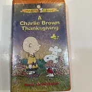 A Charlie Brown Thanksgiving (VHS, Clamshell) NEW Sealed