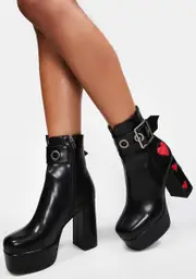 [Lamoda] Hopeless Romantic Platform Boots